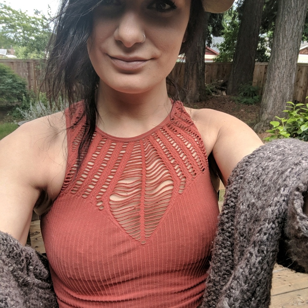 Meet your Posher, Rebecca